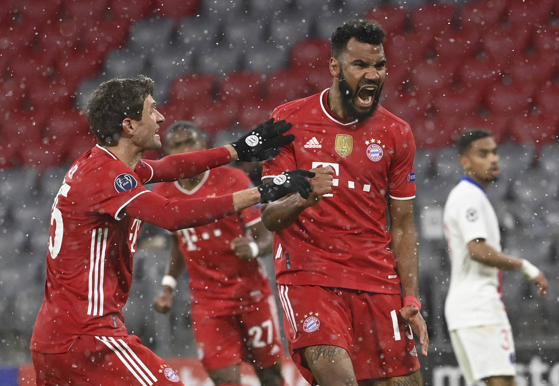 欧冠淘汰赛前瞻：拜仁客战曼城,（欧冠淘汰赛前瞻：曼城主场对阵拜仁）