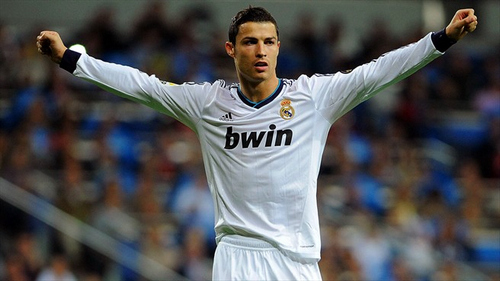 梅西印度行引热潮，球衣热卖、为梅西在地上作画、树立纪念碑（梅西造访印度掀狂热：球衣热销、地画致敬、纪念碑树立）