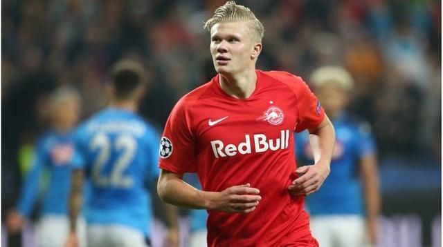 欧冠夺冠赔率：巴萨微弱优势领跑 巴黎力压枪手（欧冠夺冠赔率：巴萨以微弱优势居首，巴黎压过阿森纳）