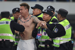 莫雷托：米兰在关注洛伦佐-卢卡，还被推荐了菲尔克鲁格（莫雷托：米兰考察洛伦佐-卢卡，同时收到菲尔克鲁格的推荐）