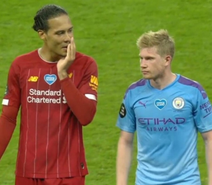 名记：字母最近向队友强调专注篮球的重要性，别被外界声音干扰（名记：字母哥近日提醒队友把心思放在篮球上，勿被外界杂音分心）