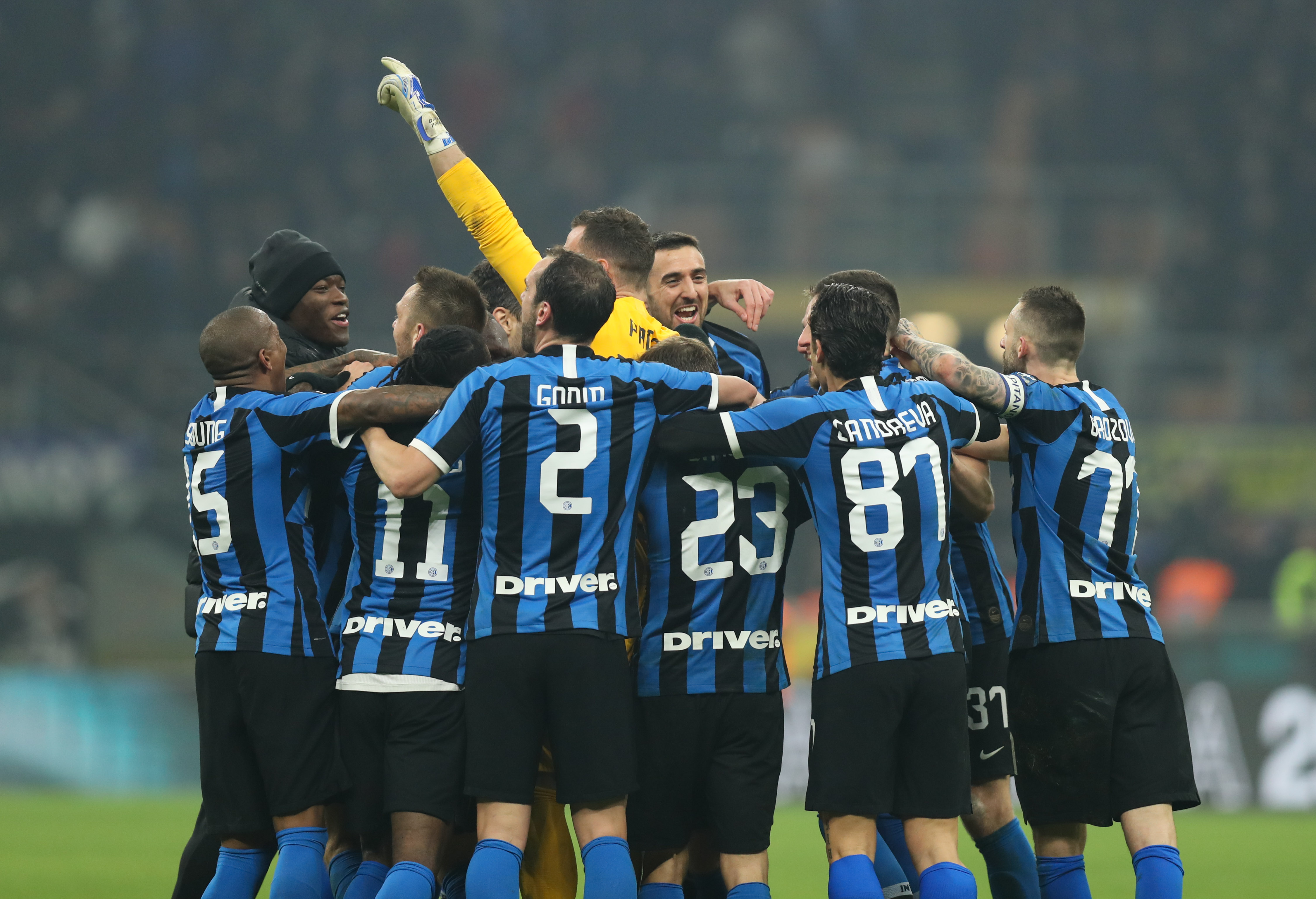 20岁264天！奥莱利是24年来破皇马球门最年轻英超球员（年仅20岁264天，奥莱利成24年来攻破皇马球门最年轻的英超球员）