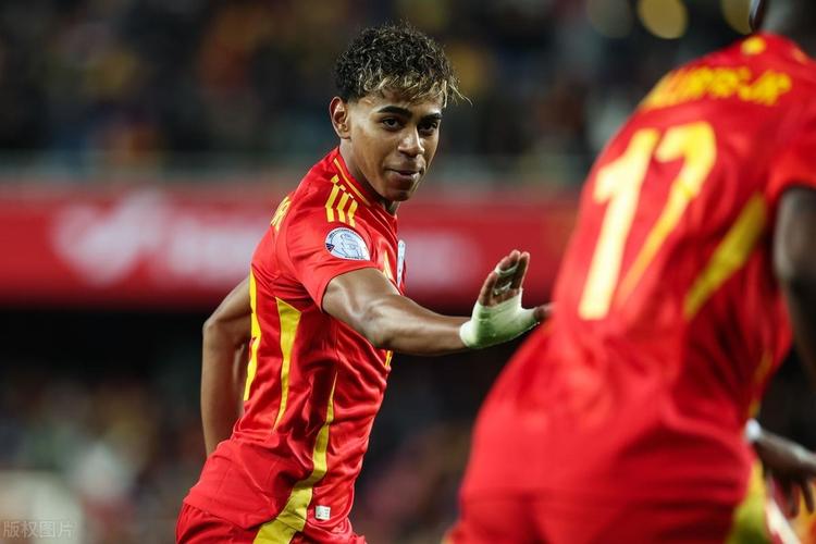 动漫展示欧冠新一轮第一比赛日的结果：（欧冠新一轮首个比赛日赛果动画一览）