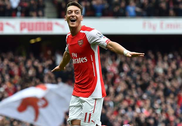 阿莫林：伯恩茅斯一直都极具威胁，我们要加强逼抢以保护球门（阿莫林：伯恩茅斯威胁性十足，我们必须加强逼抢守住球门）